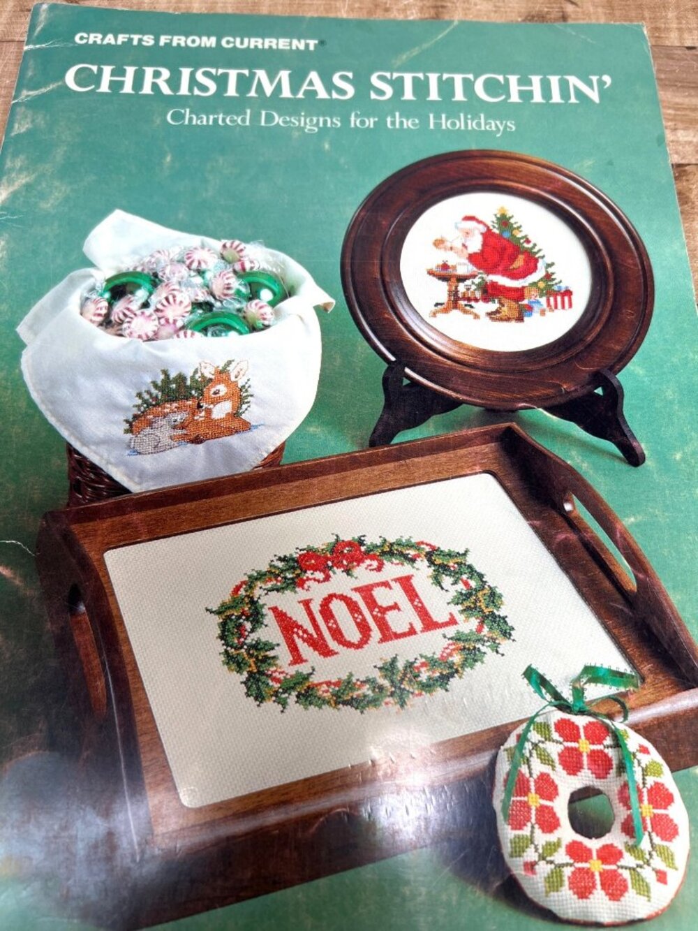 Christmas Stitchin Holiday Cross-Stitch Pattern Book Crafts Current Charted